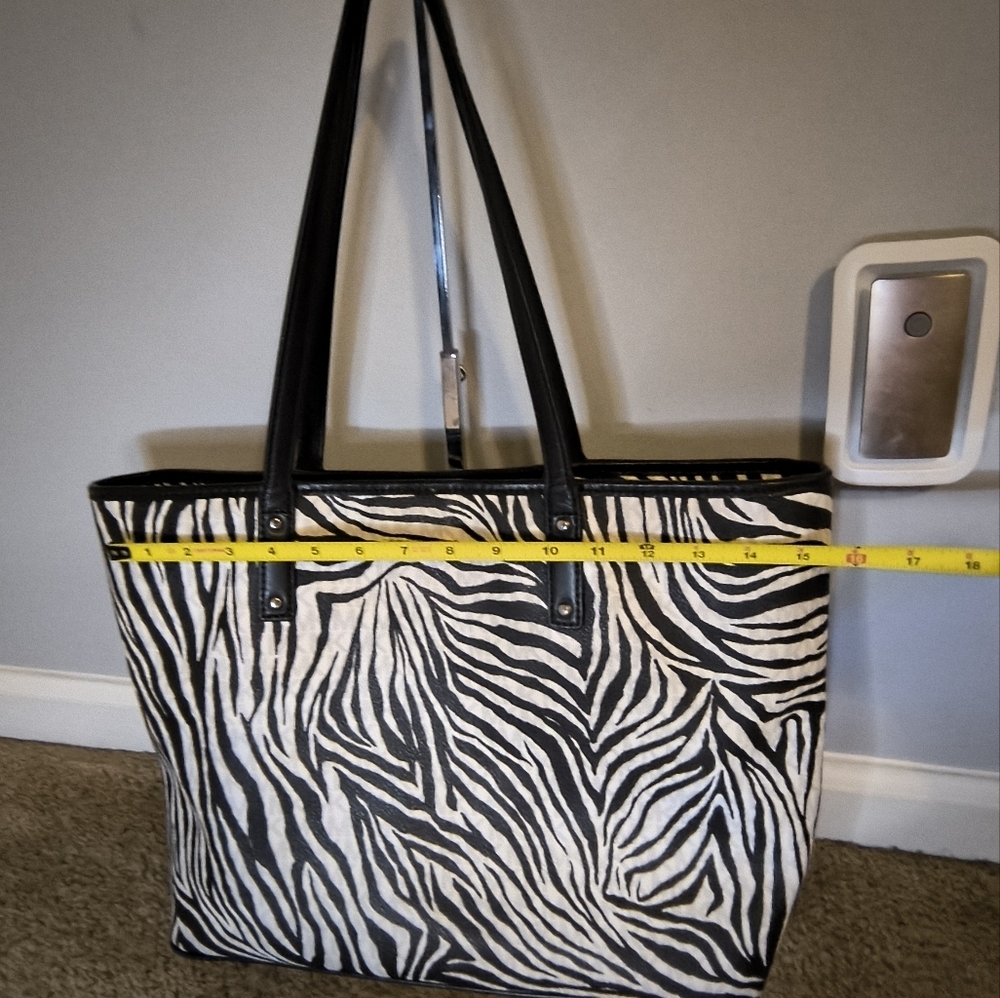 Michael Kors Large Zebra Tote - Picture 8 of 9